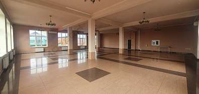 Свободное назначение, 687 м