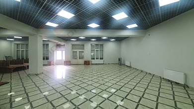 Свободное назначение, 687 м