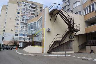 Свободное назначение, 135 м