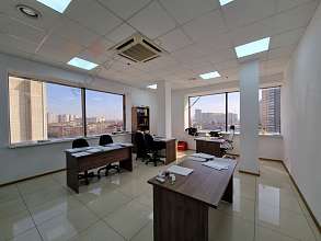 Офис, 694 м