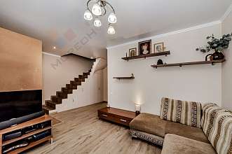 Дуплекс, 2 этажа, 108 м2, 2 сот.