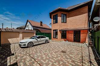 Дом, 2 этажа, 161 м2, 4 сот.