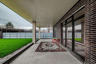 Дом, 2 этажа, 220 м2, 6 сот.