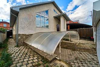 Дом, 3 этажа, 211 м2, 3 сот.