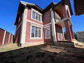 Дом, 2 этажа, 331 м2, 8 сот.