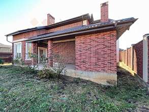 Дом, 2 этажа, 331 м2, 8 сот.