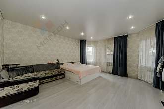 Дом, 2 этажа, 140 м2, 4 сот.