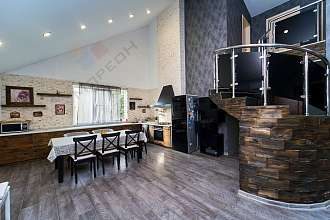 Дом, 3 этажа, 211 м2, 3 сот.