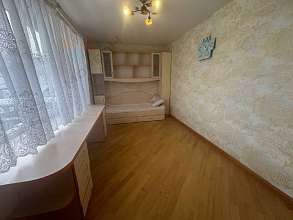 Дом, 3 этажа, 182 м2, 4 сот.