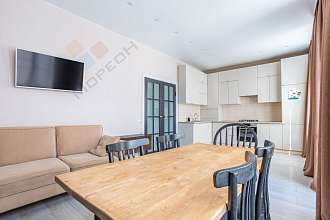 Дом, 2 этажа, 111 м2, 3 сот.