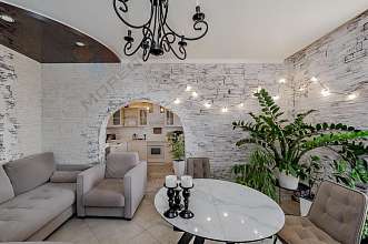 Дом, 2 этажа, 142 м2, 16 сот.