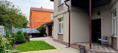 Дом, 2 этажа, 260 м2, 10 сот.