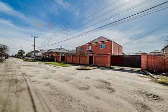 Дом, 2 этажа, 295 м2, 19 сот.