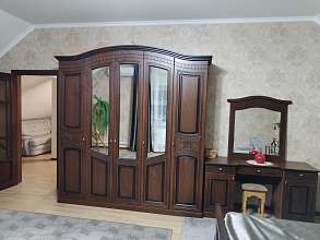 Дом, 3 этажа, 230 м2, 10 сот.