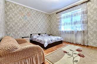 Дом, 1 этаж, 272 м2, 7 сот.