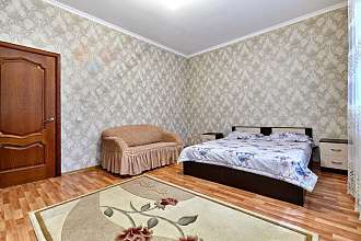 Дом, 1 этаж, 272 м2, 7 сот.