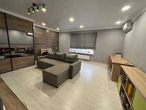 Дом, 3 этажа, 340 м2, 4 сот.