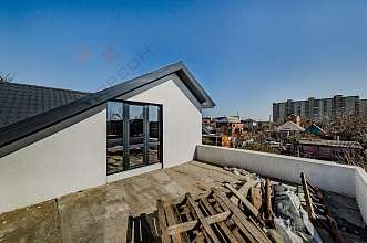 Дом, 2 этажа, 236 м2, 7 сот.