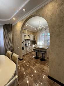 Дом, 2 этажа, 262 м2, 8 сот.