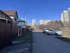 Дом, 3 этажа, 465 м2, 10 сот.