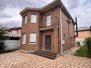 Дом, 2 этажа, 138 м2, 4 сот.