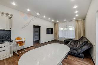 Дом, 2 этажа, 140 м2, 4 сот.