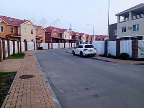 Таунхаус, 3 этажа, 120 м2, 2 сот.