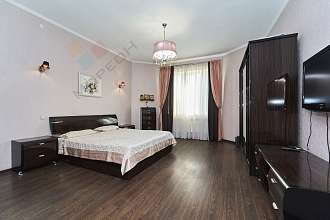 Дом, 2 этажа, 551 м2, 16 сот.