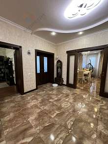 Дом, 2 этажа, 262 м2, 8 сот.