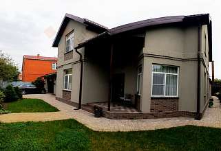 Дом, 2 этажа, 260 м2, 10 сот.