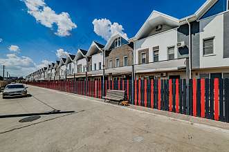 Таунхаус, 3 этажа, 160 м2, 2 сот.