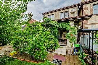 Дом, 2 этажа, 118 м2, 4 сот.