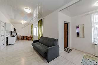 Дом, 2 этажа, 140 м2, 4 сот.