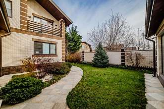 Дом, 2 этажа, 375 м2, 8 сот.