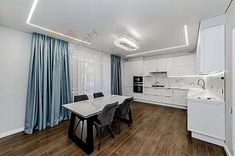 Дом, 2 этажа, 164 м2, 4 сот.