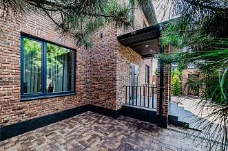 Дом, 2 этажа, 270 м2, 5 сот.