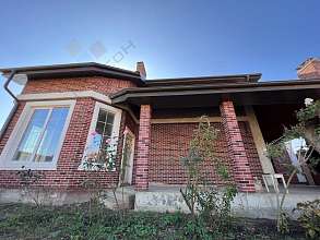 Дом, 2 этажа, 331 м2, 8 сот.