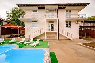 Дом, 2 этажа, 440 м2, 8 сот.