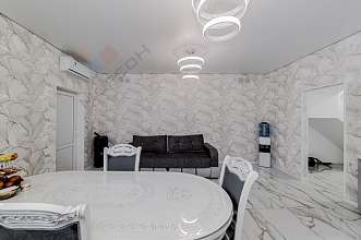 Дуплекс, 2 этажа, 131 м2, 2 сот.