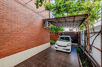 Дом, 2 этажа, 199 м2, 4 сот.