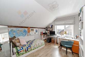 Дом, 2 этажа, 194 м2, 9 сот.