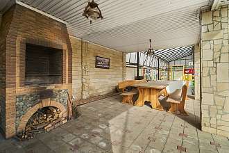 Дом, 2 этажа, 551 м2, 16 сот.