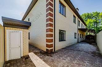 Дом, 2 этажа, 545 м2, 6 сот.