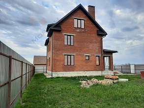 Дом, 3 этажа, 283 м2, 8 сот.