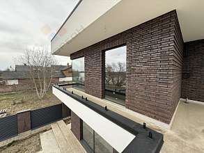 Дача, 3 этажа, 255 м2, 7 сот.