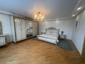 Дом, 3 этажа, 182 м2, 4 сот.