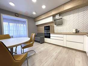 2-комнатная, 80 м2