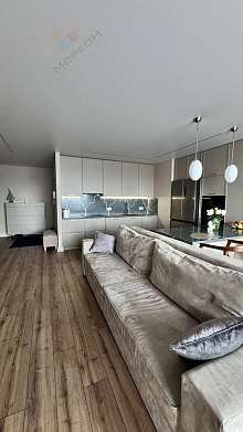 4-комнатная, 150 м2