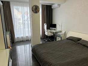 4-комнатная, 183 м2