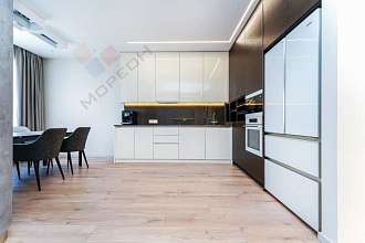 4-комнатная, 144 м2